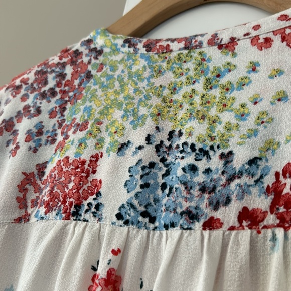 Lucky Brand Floral Print Peasant Blouse, Gathered Sleeves Sz Lg w MEASUREMENTS! - Picture 12 of 13